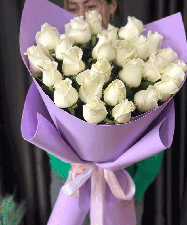 Букет белых роз