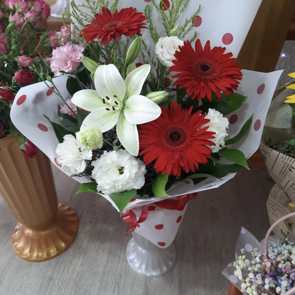 Букет «Восторг» в Новоозёрном