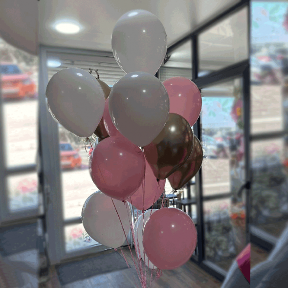 Фонтан из 15 гелиевых шариков микс в Новоозёрном