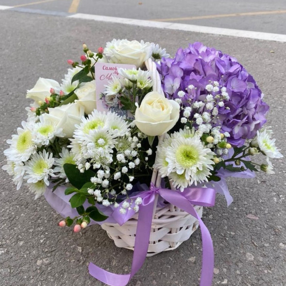 Композиция в корзине «Фиолетовый рай» в Новоозёрном